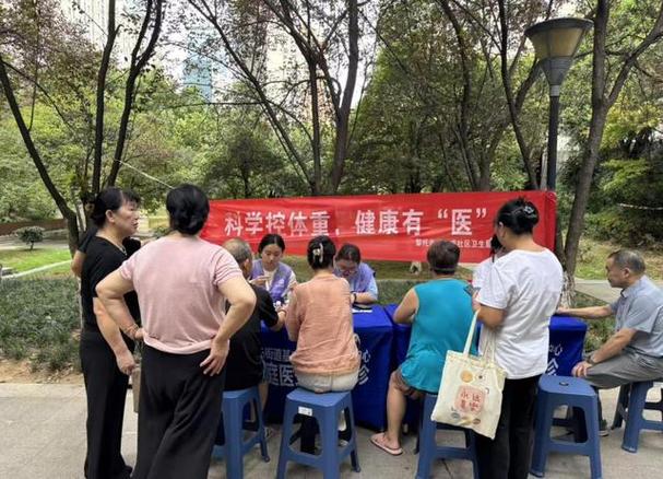 家庭医生"五进"行动:把健康服务送到家门口
